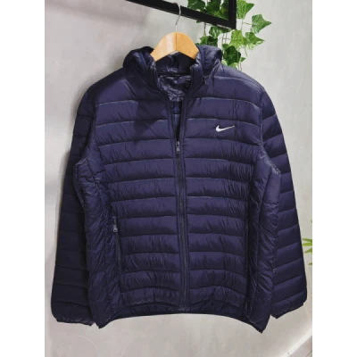 Jaqueta puffer NIKE