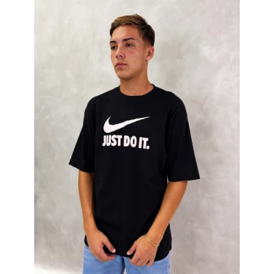 Camiseta oversized NIKE