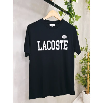 Camiseta LACOSTE letreiro | 100% em algodão peruano | Padrão original Lacoste | Qualidade 10/10